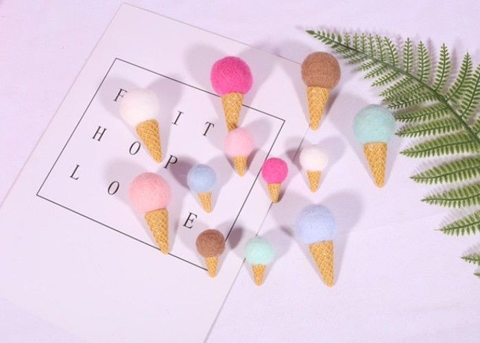 6.5 Cm Cute Pattern Wool Felt Balls Round Ice Cream Cone For Photo Prop